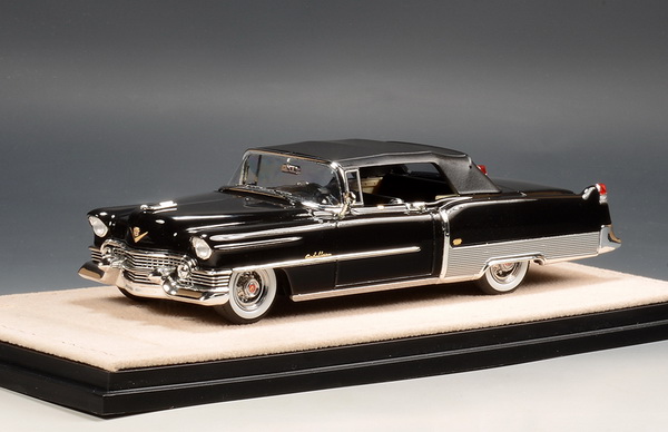 Cadillac Eldorado Convertible (закрытый) - 1954 - Black